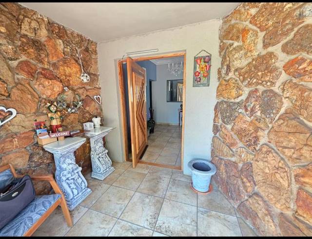 FARM FOR SALE IN PENDALE